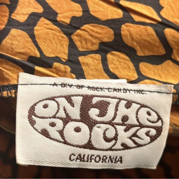 Vintage 70s 80s On The Rocks Animal Print Short Sleeve Belt Jumpsuit Romper - Picture 8 of 16